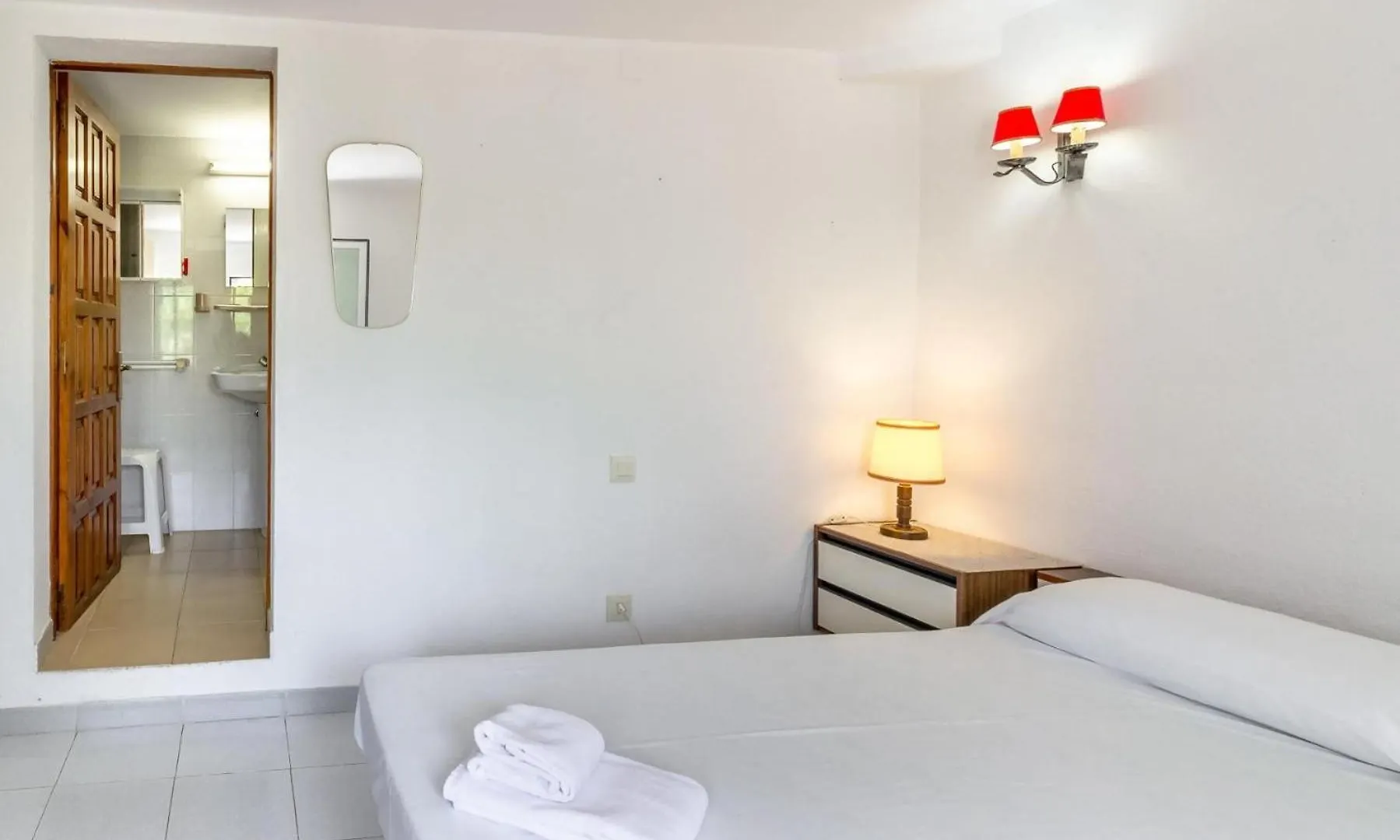 Grifeu 12 - Estudio Con Vistas De Montana Y Costa Llança Apartament